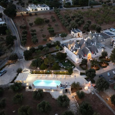 Trullo Il Focolare In Masseria Чистернино Екстериор снимка