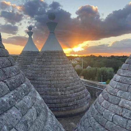 Trullo Il Focolare In Masseria Чистернино Екстериор снимка