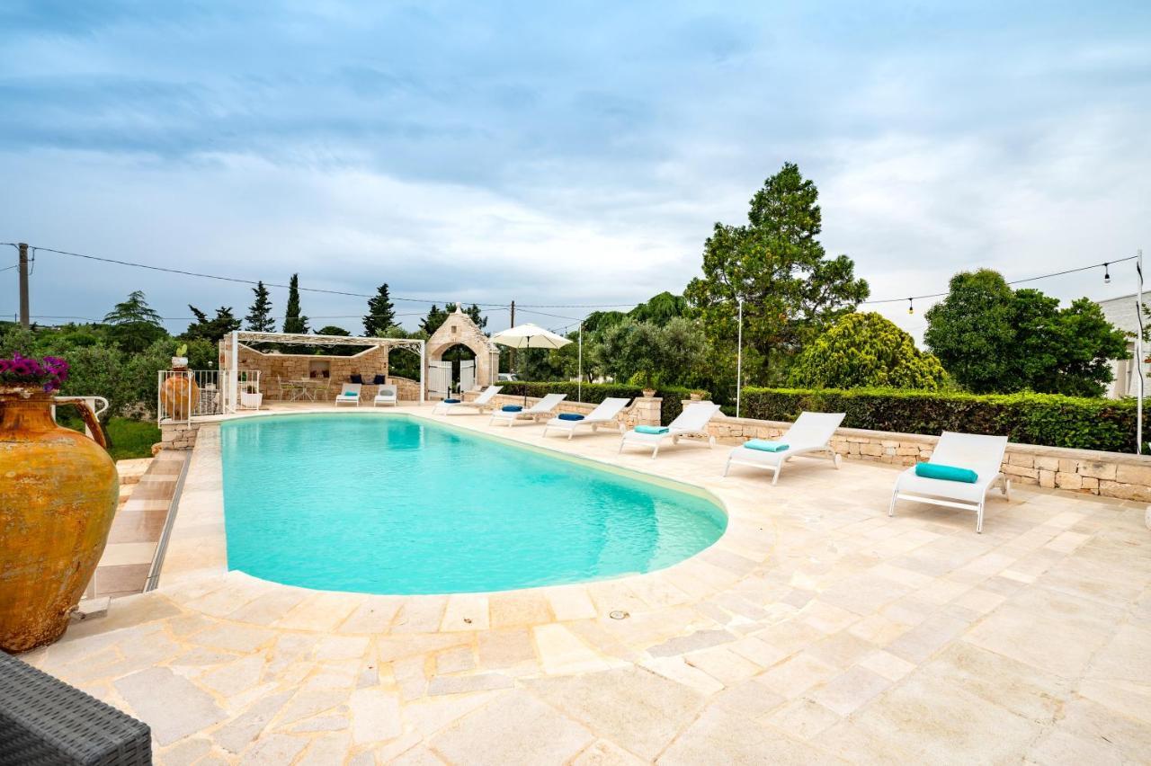 Trullo Il Focolare In Masseria Чистернино Екстериор снимка